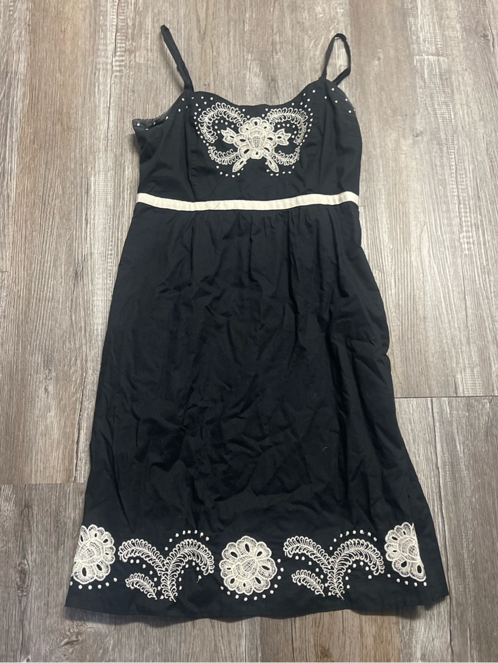 Anthropologie Moulinette Soeurs Dress 4 Black Embroidered Empire Sundress